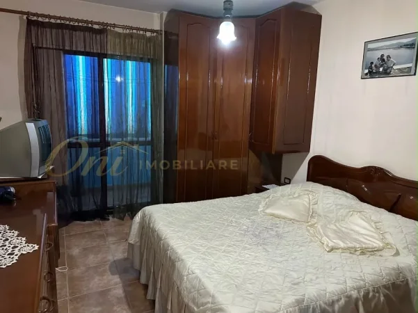 Tirane, shitet apartament 3+1+Aneks+Ballkon Kati 2, 96m² 365.000 € (PALLATET AGIMI)
