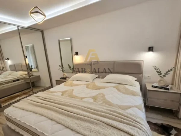Tirane, shitet apartament 2+1 Kati 2, 76 m² 188.500 € (Brryli)