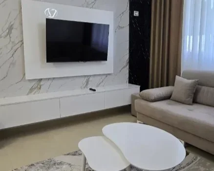 Tirane, jepet me qera apartament 1+1+Aneks+Ballkon Kati 3, 62 m² 350 € (shkoze)