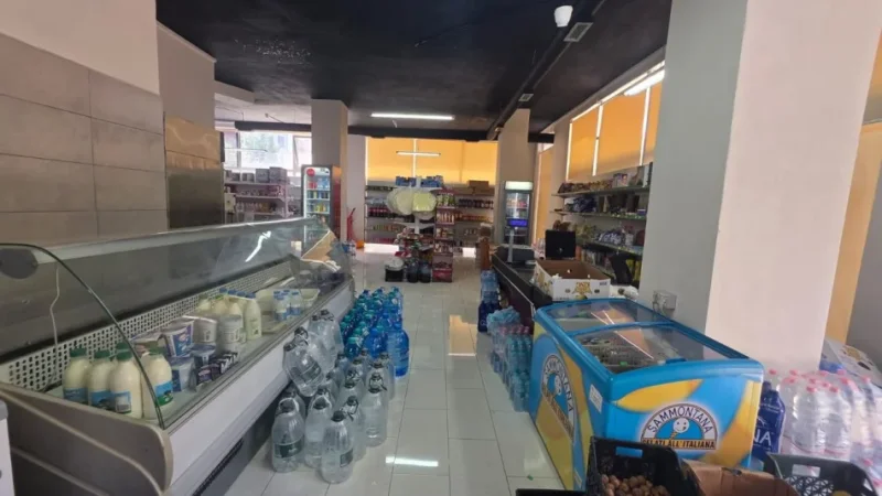 Tirane, jepet me qera ambjent biznesi Kati 0, 130 m² 1.800 € (Selvia)
