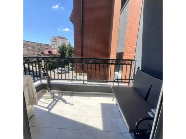 Tirane, shitet apartament 2+1 Kati 1, 106 m² 240.000 € 