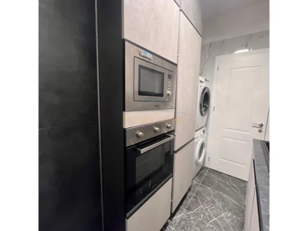 Tirane, shitet apartament 2+1 Kati 1, 106 m² 240.000 € 