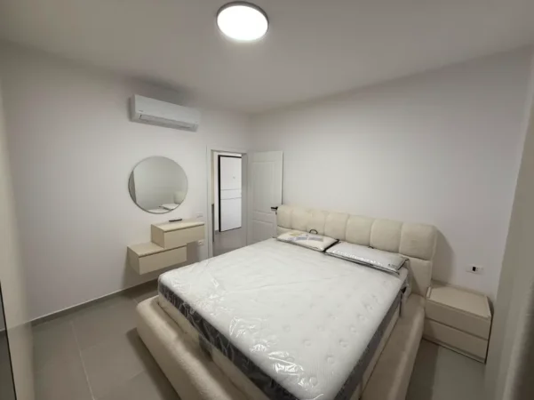 Tirane, jepet me qera apartament 1+1 Kati 3, (jordan misja)