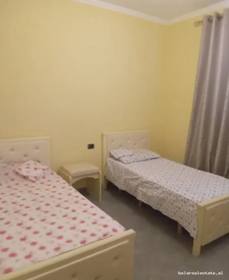 Tirane, jepet me qera apartament 2+1+Ballkon Kati 4, 90 m² 520 € (Mikel Maruli)