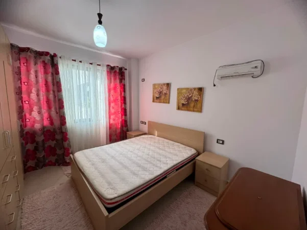 Tirane, jepet me qera apartament 1+1+Ballkon Kati 5, 68 m² 400 € (Astir)