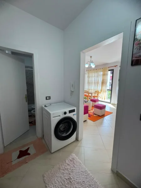 Tirane, jepet me qera apartament 1+1+Ballkon Kati 5, 68 m² 400 € (Astir)