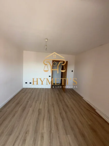 Durres, shitet apartament 2+1 Kati 10, 90 m² 113.000 € (Rr. Hysen Kërtusha)