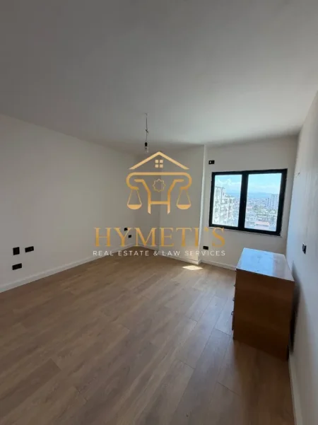 Durres, shitet apartament 2+1 Kati 10, 90 m² 113.000 € (Rr. Hysen Kërtusha)