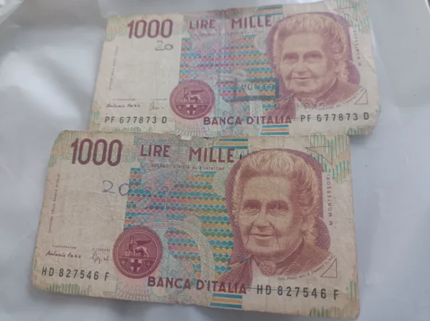 Tirane, shes Lireta italiane 50 €