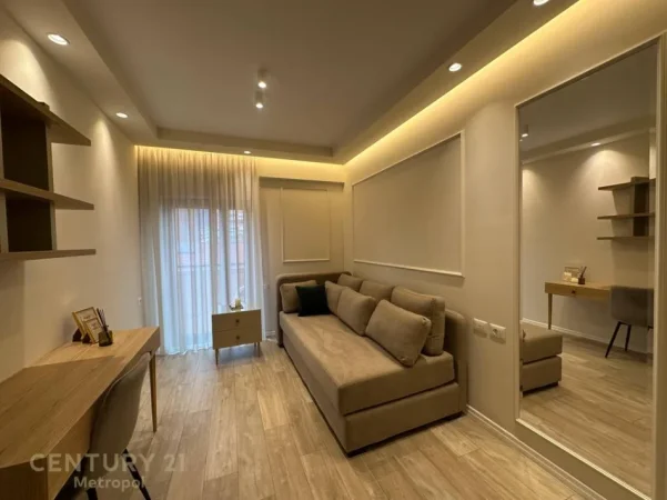 Tirane, jepet me qera apartament 2+1 Kati 3, 100 m² 1.200 € (rruga e kavajes)