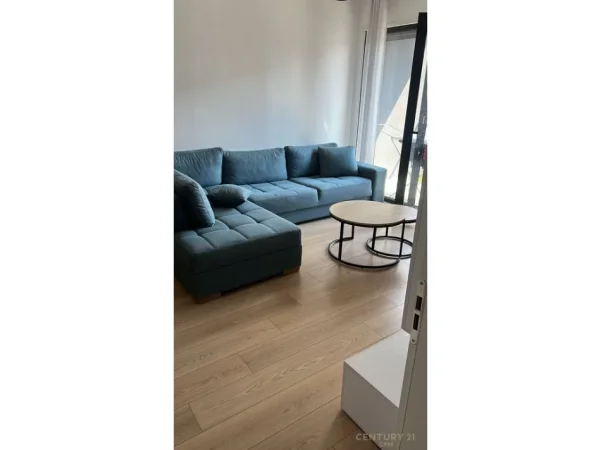 Tirane, jepet me qera apartament 1+1 Kati 3, 77 m² 530 € (unaza e re oazis rezidence)
