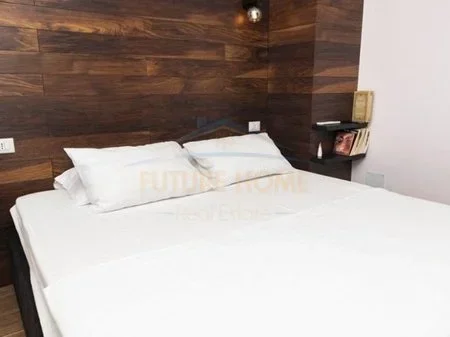 Durres, jepet me qera apartament 2+1 Kati 8, 62 m² 1.000 € (Plazh Iliria, Durres)