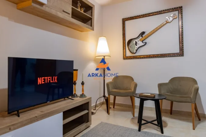 Tirane, jepet me qera apartament 1+1+Ballkon , 65 m² 700 € 