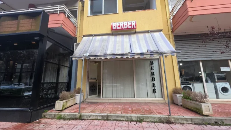 Vlore, jepet me qera dyqan Kati 0, 25 m² 430 € (Rruga Cipajve, Vlore)