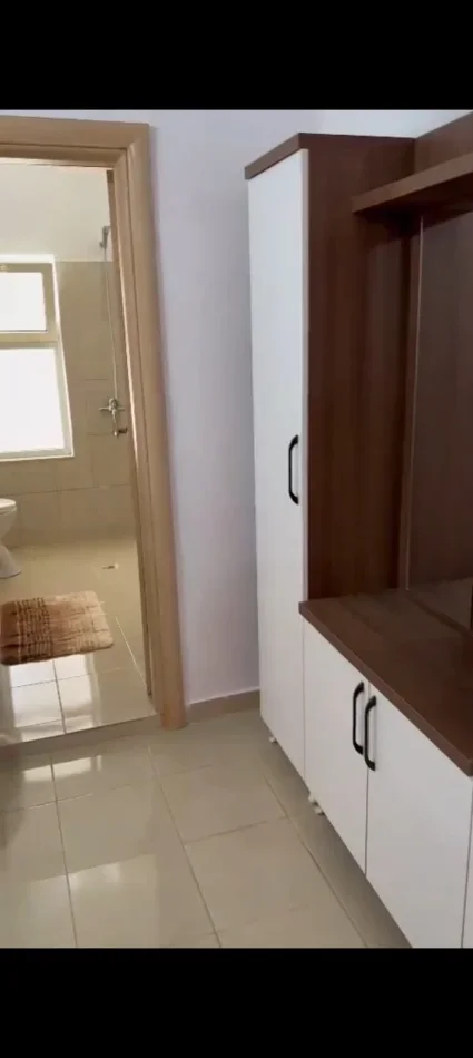 🏠Shitet Apartament 1+1+Ballkon Kati 2, 54 m², Cmimi  115 Milion Lekë të Vjetra, tek  Rruga DIBRËS, Tiranë.