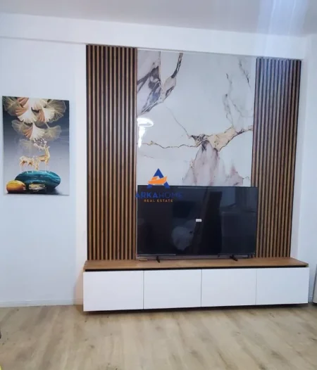 Tirane, jepet me qera apartament 1+1 Kati 3, 74 m² 482 € 