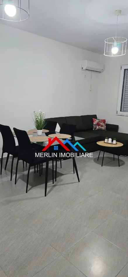 Tirane, jepet me qera apartament 1+1+Ballkon Kati 4, 46 m² 560 € (RRUGA PETRO KORCARI,KOMUNA E PARISIT)
