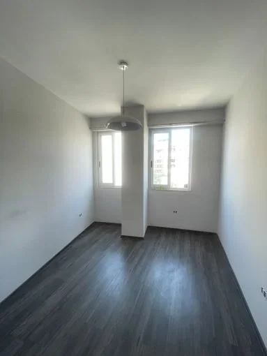 Tirane, jepet me qera apartament 2+1 Kati 3, 90 m² 500 € (Astir)