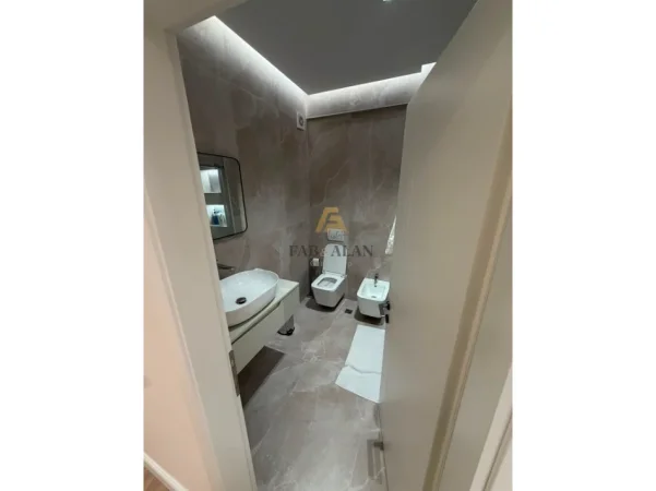 Tirane, shitet apartament 2+1+Aneks+Ballkon , 95 m² 289.999 € (Liqeni i Thate)