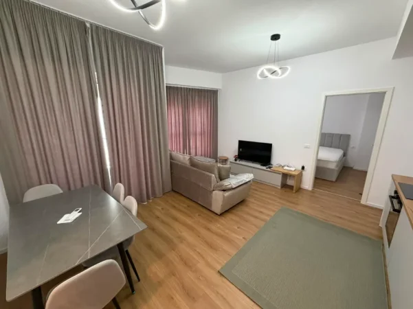 Tirane, jepet me qera apartament 1+1 Kati 7, 60 m² (Ali Demi)