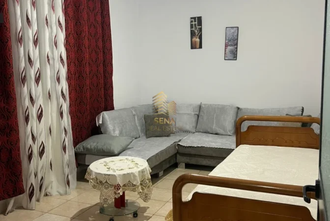 Tirane, jepet me qera apartament 1+1 Kati 2, 65 m² 350 € (5 Maji)