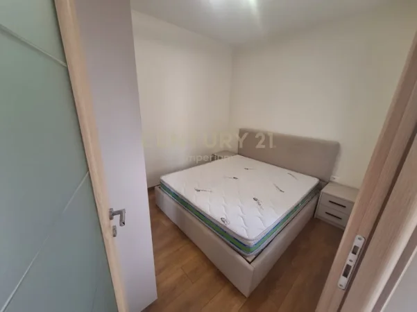 Tirane, jepet me qera apartament 1+1 Kati 3, 57 m² 600 € (JEPET ME QIRA APARTAMENT I RI 1+1 NË DON BOSKO)