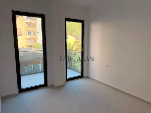 Golem, shitet apartament 2+1 , 60 m² 90.000 € (Golem)