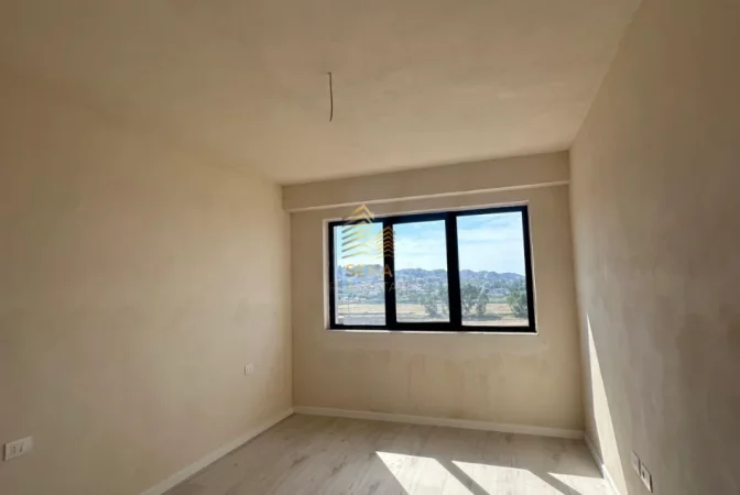 Tirane, shitet apartament 2+1+Ballkon Kati 4, 95 m² 152.000 € (Astir, Urgan Gate)