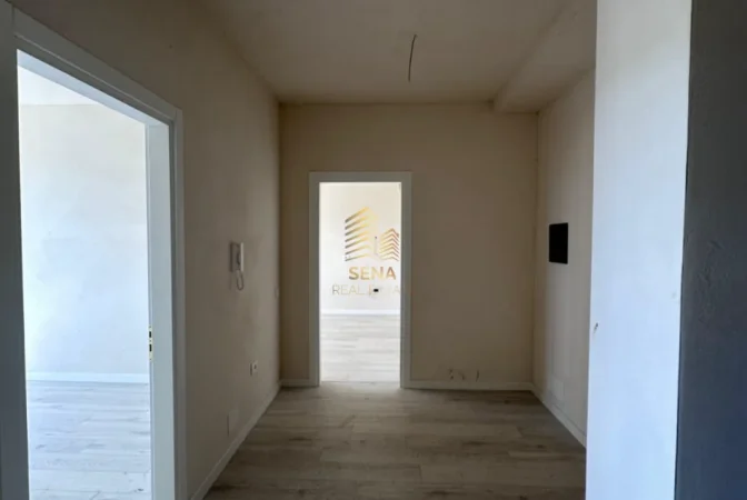 Tirane, shitet apartament 2+1+Ballkon Kati 4, 95 m² 152.000 € (Astir, Urgan Gate)