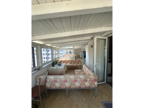 Tirane, shitet apartament 3+1 Kati 5, 157 m² 220.000 € 