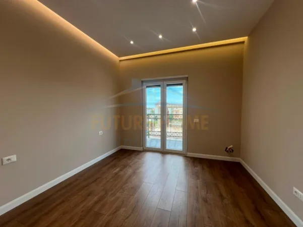 Tirane, shitet apartament 1+1 Kati 2, 72 m² 135.000 € (Rezidenca Porta Tirana e Re, Sauk)