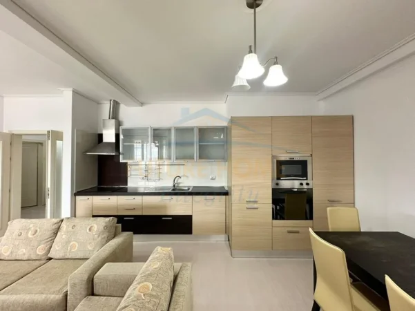 Tirane, shitet apartament 2+1+Aneks+Ballkon Kati 8, 99 m² 218.705 € (Kompleksi Grand)