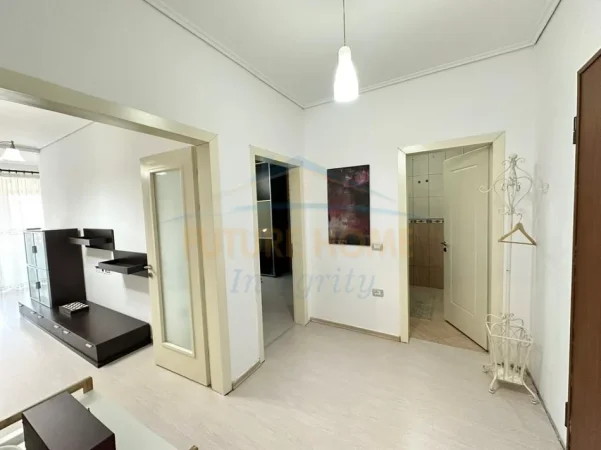 Tirane, shitet apartament 2+1+Aneks+Ballkon Kati 8, 99 m² 218.705 € (Kompleksi Grand)