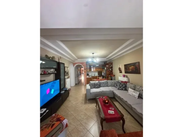 Tirane, shes apartament 3+1+Ballkon Kati 5, 150 m² 220.000 € 