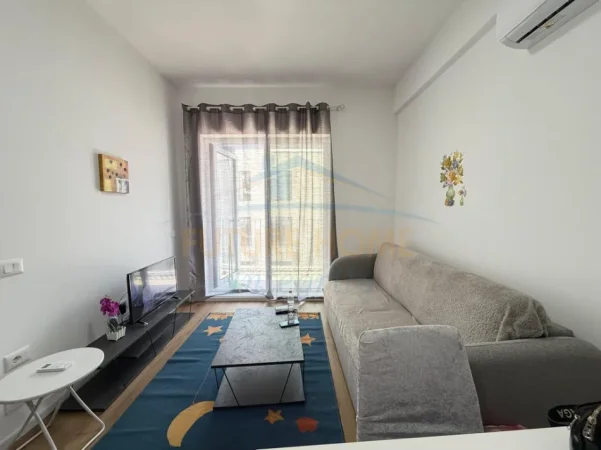 Tirane, shitet apartament 1+1 Kati 1, 49 m² 105.000 € (Rezidenca OxA, Fresk)