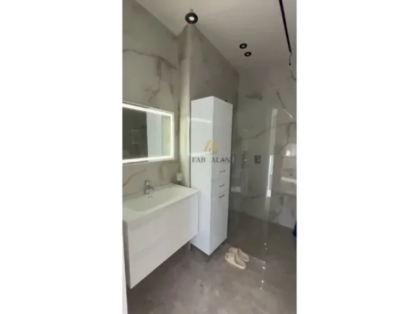 Shengjin, shitet apartament 2+1+Aneks+Ballkon , 124 m² 315.000 € (Rana e Hedhun)