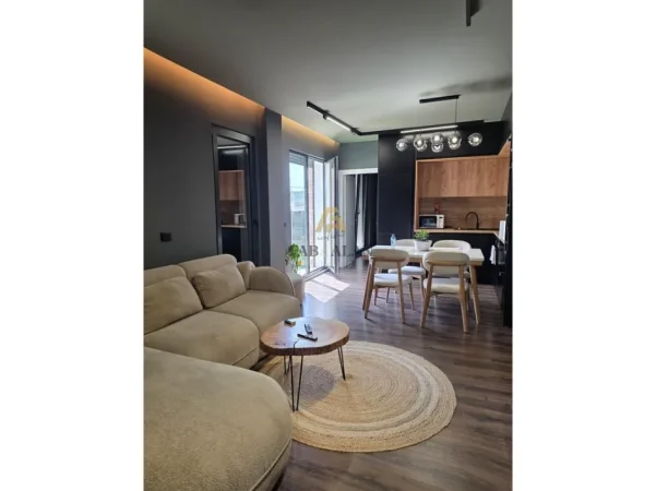 Tirane, shitet apartament+verande | Penthouse 2+1+Aneks+Ballkon , 232 m² 420.000 € (Ali Demi)