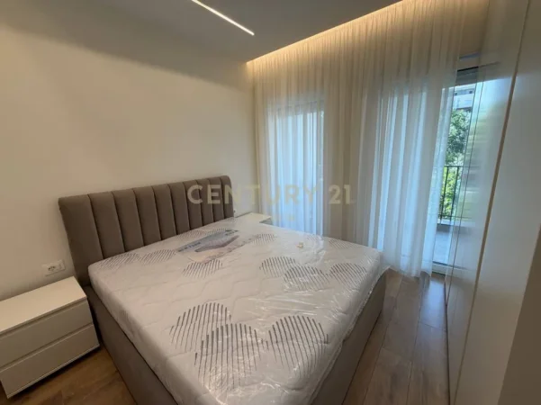 Tirane, jepet me qera apartament 2+1 Kati 2, 79 m² 750 € (rruga e barrikadave)