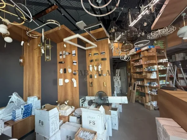 Tirane, shitet ambjent biznesi , 77 m² 340.000 € (Ali Demi)