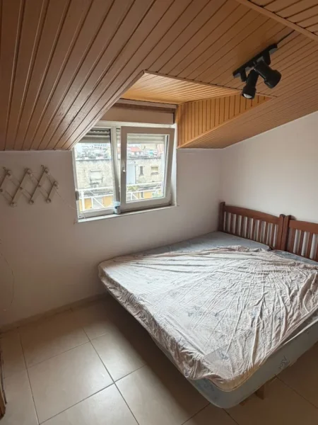 Tirane, jepet me qera apartament 2+1 Kati 5, 80 m² 450 € (Rruga Myslym Shyri)
