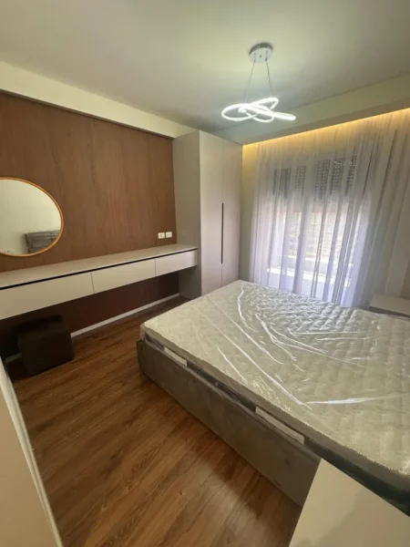 Tirane, jepet me qera apartament 2+1 Kati 6, 114 m² 1.000 € (Rruga Dritan Hoxha)