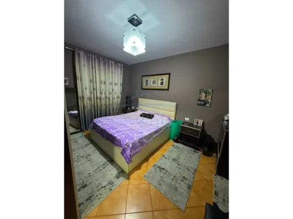 Tirane, shitet apartament 3+1 Kati 4, 123 m² 300.000 € (PALLATI ME SHIGJETA)