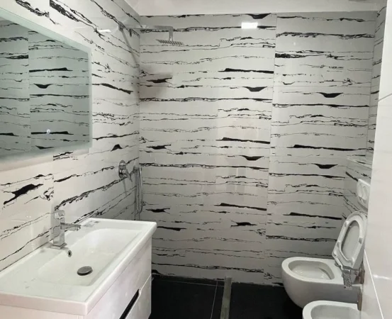 Tirane, jepet me qera apartament 2+1 , 90 m² 800 € 