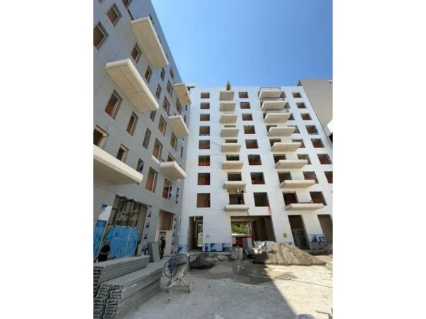 Tirane, shes apartament 2+1+Ballkon Kati 4, 120 m² 250.000 € (Olia Residence)