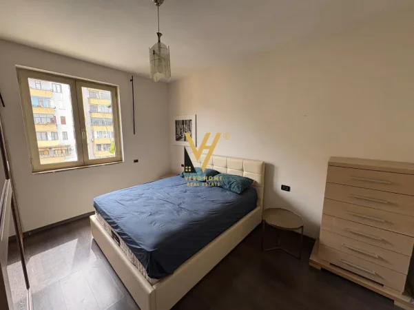 Tirane, jepet me qera apartament 2+1+Ballkon Kati 5, 78 m² 670 € (RRUGA PETRO NINI LUARASI)