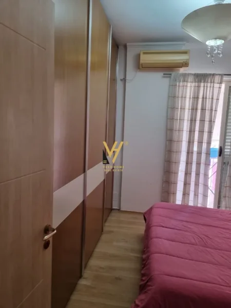 Tirane, jepet me qera apartament 2+1+Ballkon Kati 6, 96 m² 620 € (ALI DEMI)