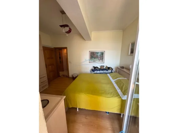 Tirane, shitet apartament 2+1+Aneks+Ballkon Kati 5, 110 m² 225.000 € (Ish Parku i Autobusave)