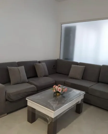 Tirane, jepet me qera apartament 2+1 Kati 6, 180 m² 650 € (RRUGA E KAVAJES)