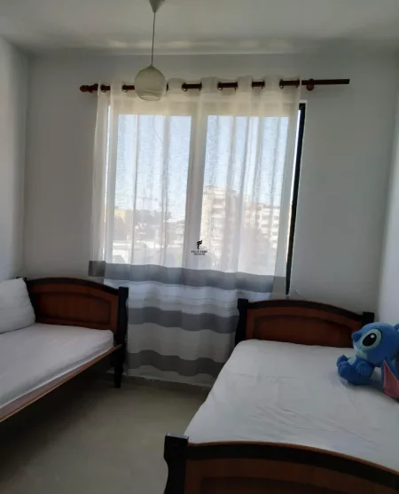 Tirane, jepet me qera apartament 2+1 Kati 6, 180 m² 650 € (RRUGA E KAVAJES)