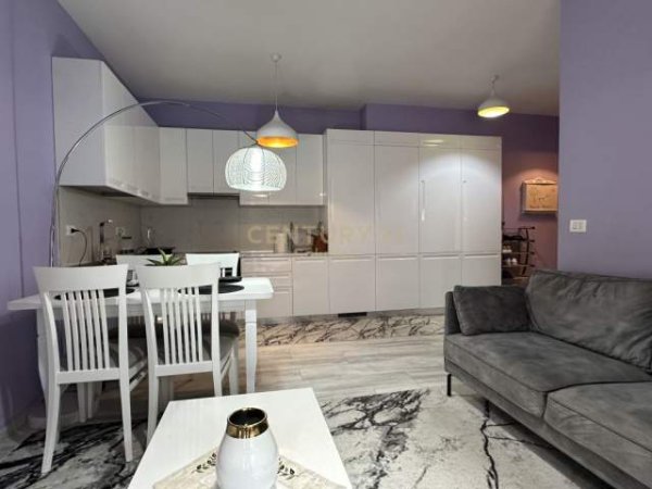 Tirane, shes apartament 1+1+BLK 72 m² 98.000 Euro (Kopshti Botanik Zoologjik)